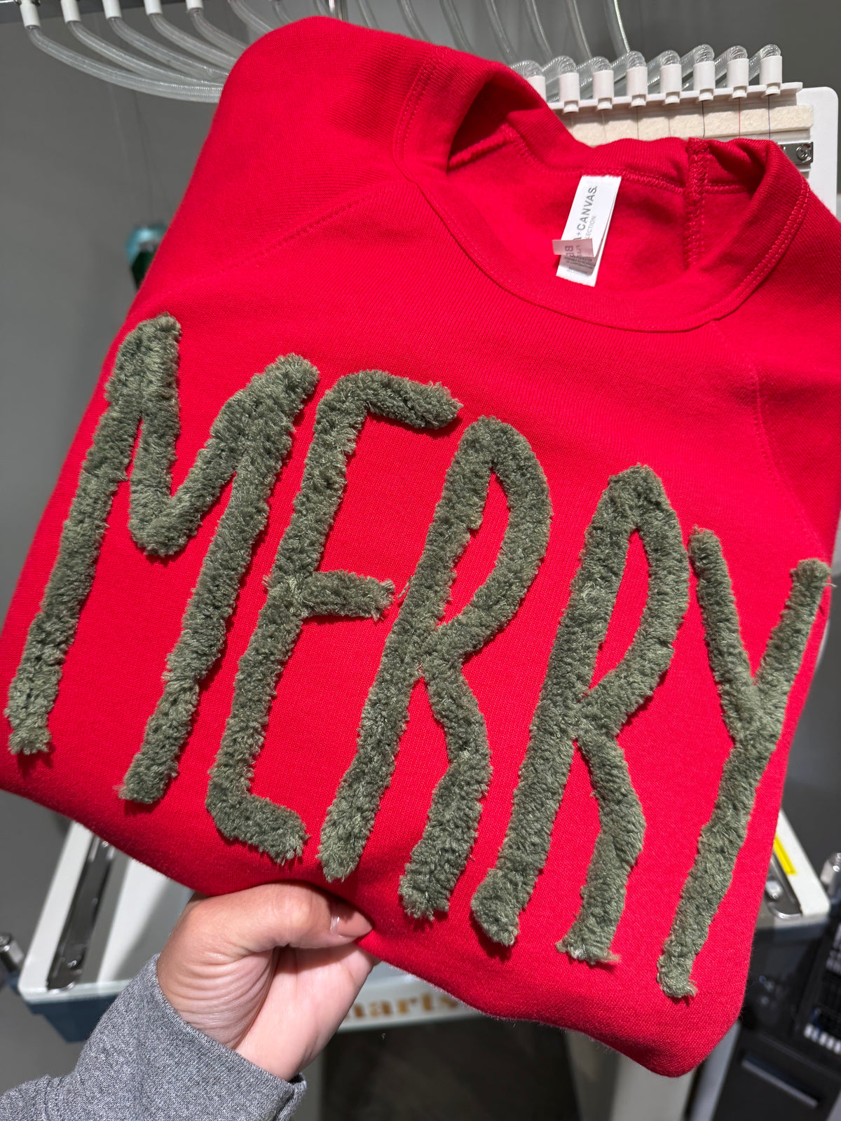 Merry green chenille yarn embroidered shirt