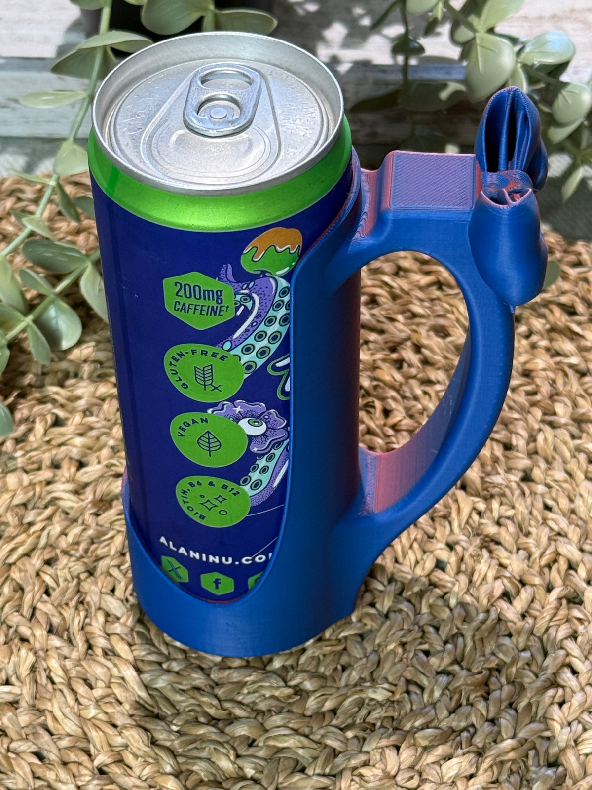 3D Printed Slim Can Holder With Bow